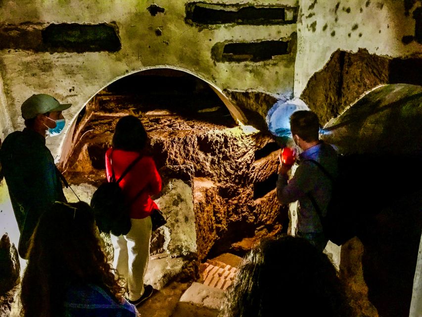 Rome: Guided Roman Catacombs Tour with Transfers - Meet at Via Francesco Giambullari, then keep moving
