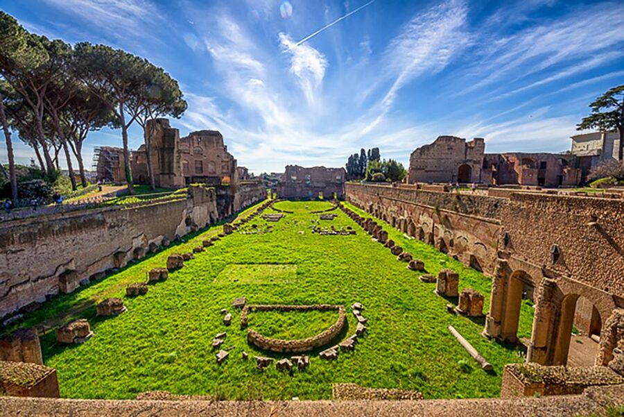Rome: Guided Tour of Colosseum, Roman Forum & Palatine Hill - Roman Forum: turning ruins into a political story
