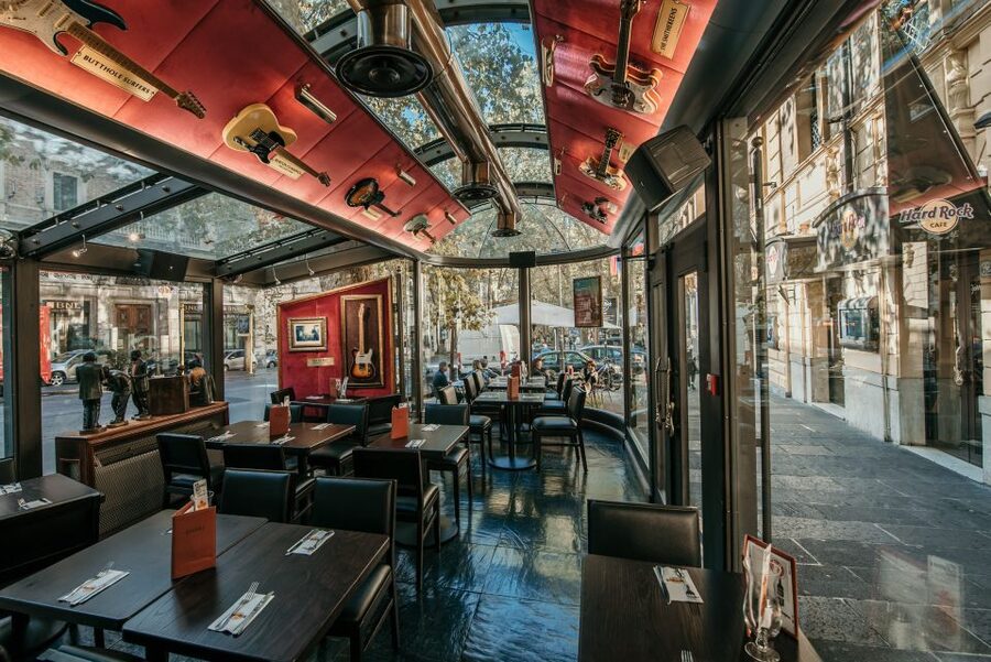 Rome: Hard Rock Cafe Experience - The food plan: what happens in your 75 minutes