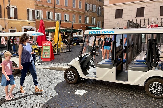 Rome Highlights City Tour by Golf Cart with Gelato - Tiber Island views and Ponte Fabricio: the postcard break