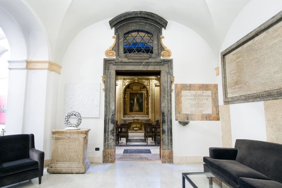 Rome: Opera Concert at Palazzo Poli - Fontana di Trevi - Included perks that add real convenience