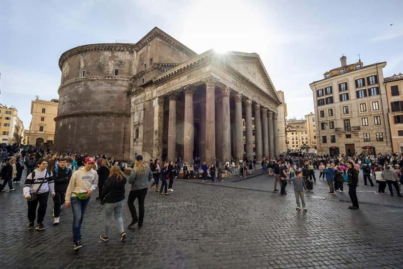 Rome: Pantheon Small-Group Guided Tour with Entry Ticket - The Guided Tour Inside: How a Good Guide Changes Everything