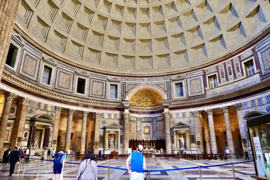 Rome: Pantheon Small Group Tour and Skip-the-Line Ticket - Why the Pantheon still feels like a math problem you want to solve