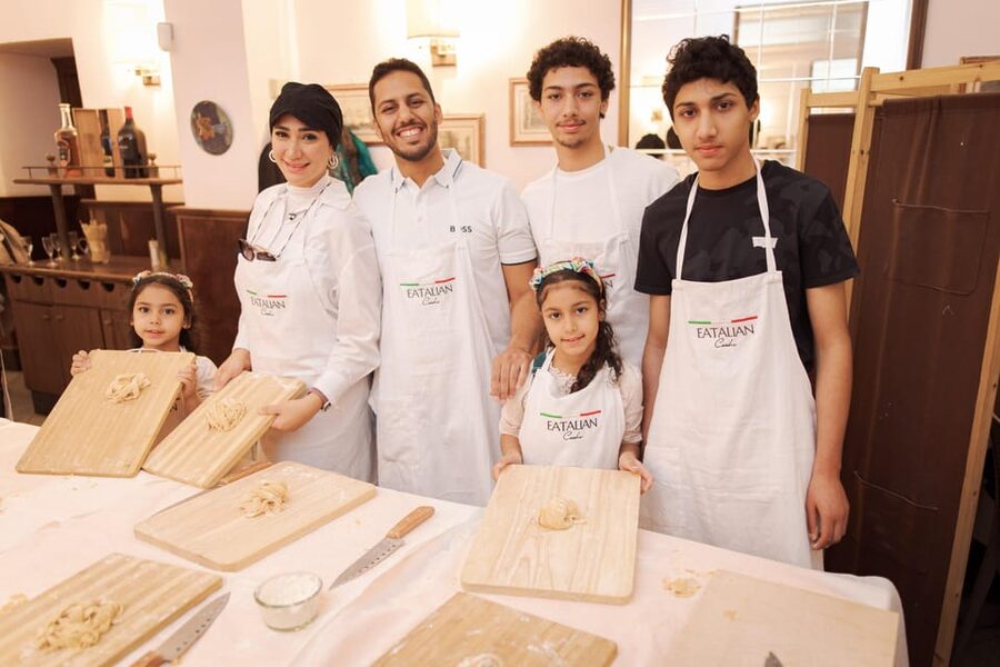 Rome: Pasta and Tiramisu Cooking Class in Piazza Navona - Arriving at Ristorante Tucci on Piazza Navona