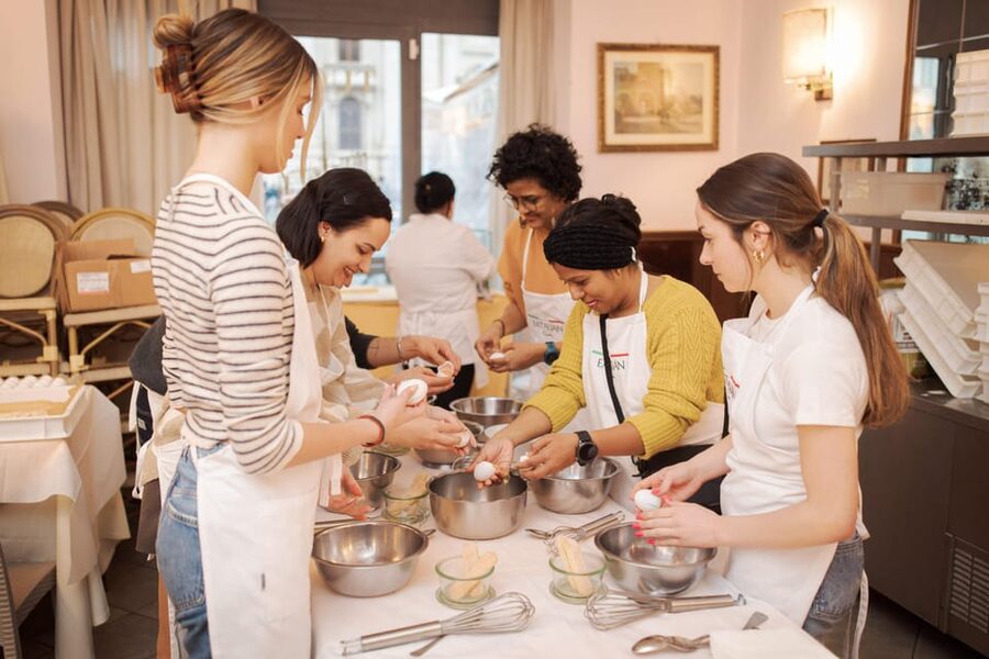 Rome: Pasta and Tiramisu Cooking Class in Piazza Navona - Timing tips so your afternoon feels smooth