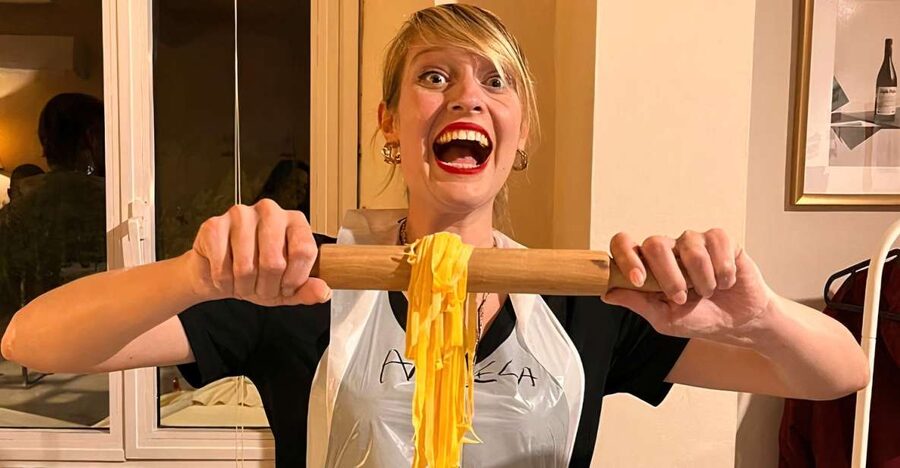 Rome: Pasta Making Class with Wine, Limoncello, and Dessert - Palazzo Grazioli pasta class: why this format works