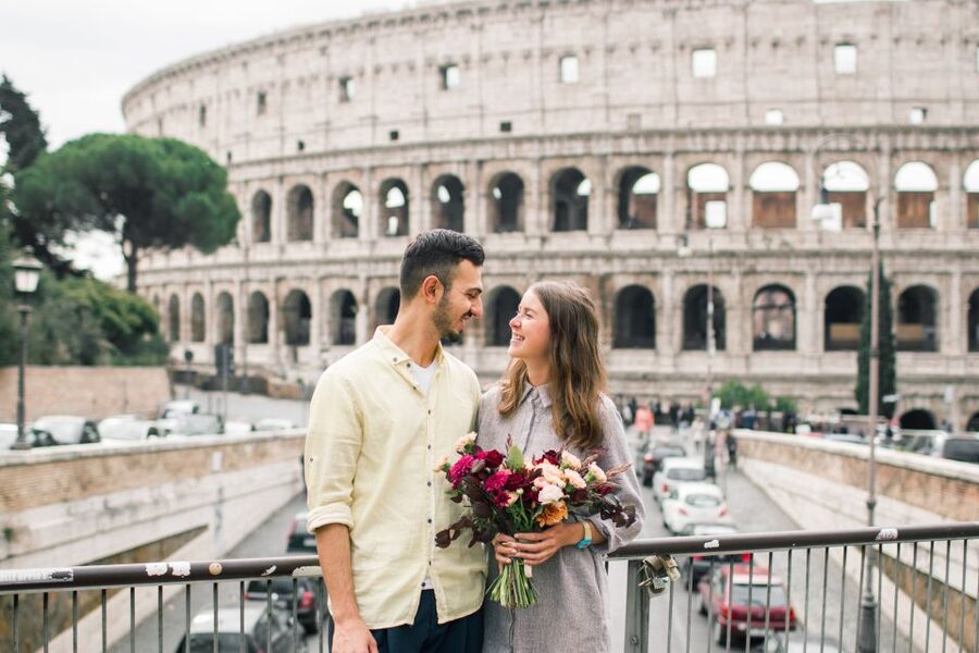 Rome: Personalized Photoshoot outside the Colosseum - Posing Guidance That Makes You Look Natural