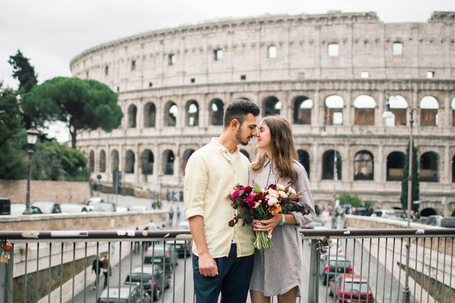 Rome: Personalized Photoshoot outside the Colosseum - What happens during your 30 minutes to 2 hours shoot