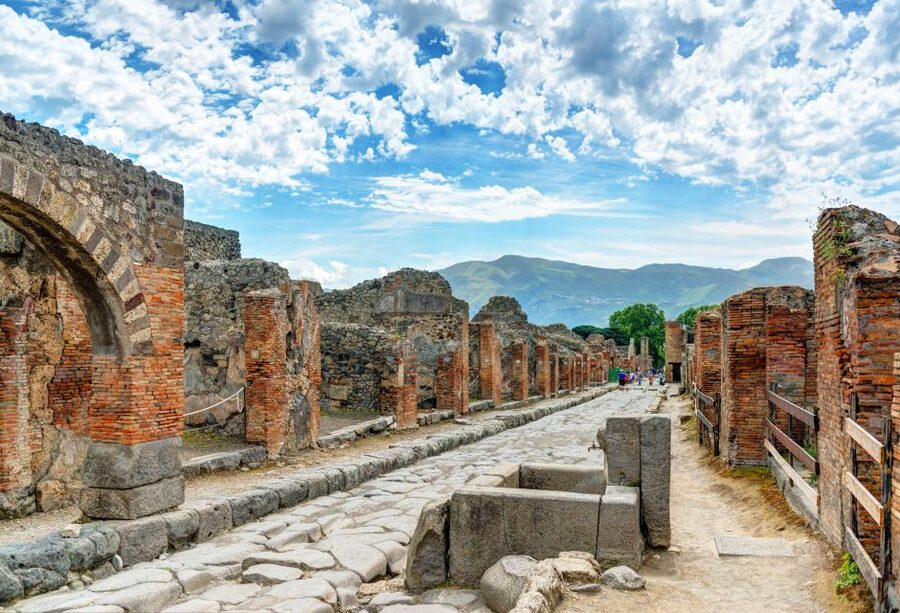 Rome: Pompeii and Naples Day Trip with Pompeii Entry Ticket - Pompeii: Skip-the-Line Entry and Your Choice of Tour Style