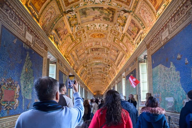 Rome: Sistine Chapel, Vatican Museums and Basilica Tour - Sistine Chapel in 10 Minutes: What to Focus On