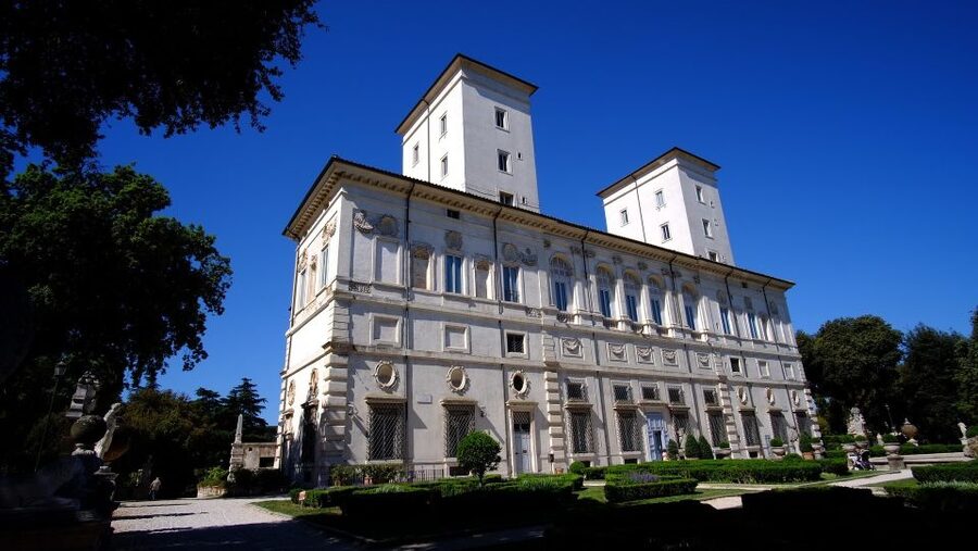 Rome: Skip-the-Line Borghese Gallery Guided Tour - Earphones, pace, and how the 135 minutes actually works