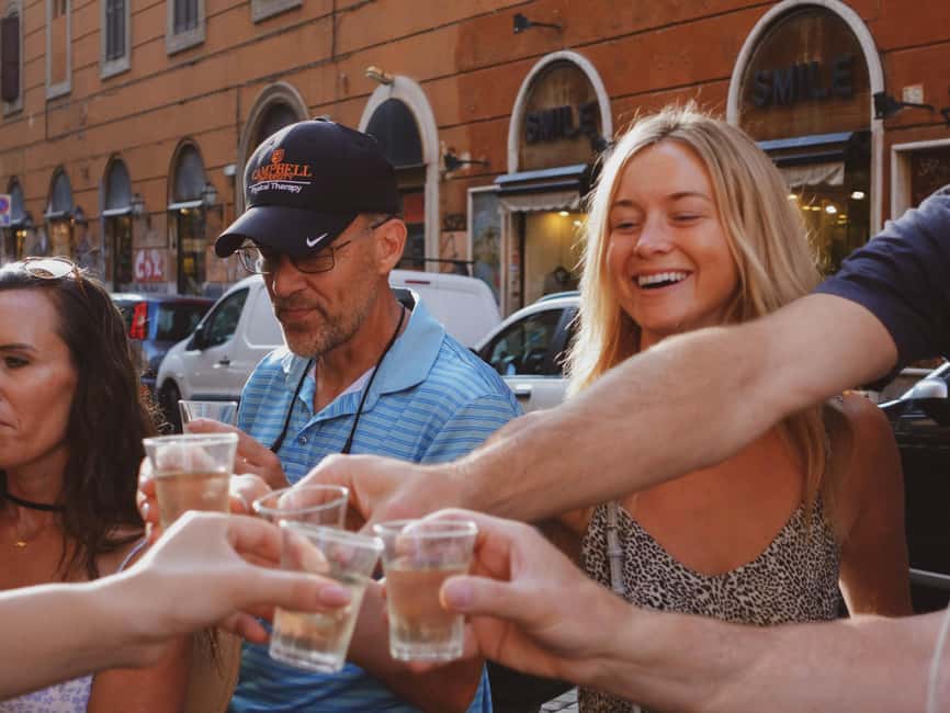 Rome: Small Group Trastevere Food Tour with Dinner - Stop 5: Fiordiluna dessert, usually the gelato finish