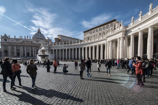 Rome: St. Peter's Basilica & Dome Entry Ticket with Audio Guide - Inside St. Peter’s Basilica: what the audio helps you spot