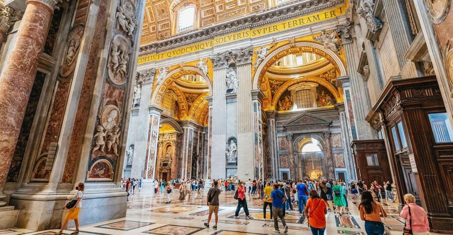 Rome: St. Peter's Basilica, Square and Grottoes Guided Tour - Meeting at Mondo Cattolico and getting oriented fast