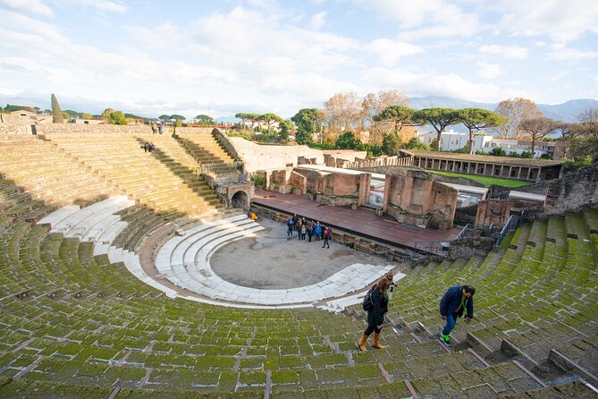 Rome to Pompeii, Sorrento & Capri: 2-Day South Italy Tour - Sorrento Arrival: Your One-Stop Base on the Coast