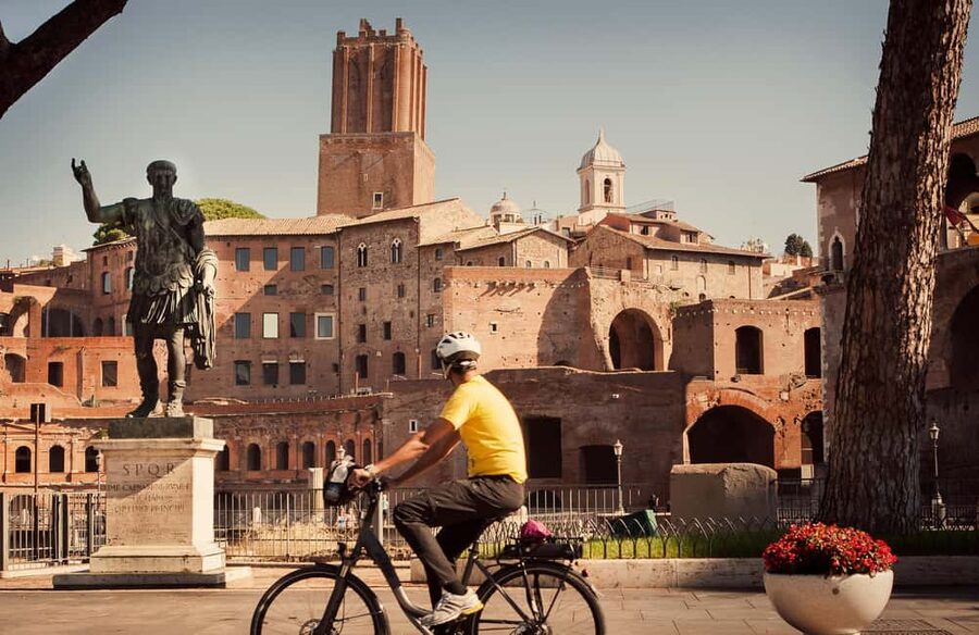 Rome: Top Highlights & Hidden Gems Tour by Cannondale E-Bike - Piazza del Popolo and Villa Borghese, where the views make the ride worth it