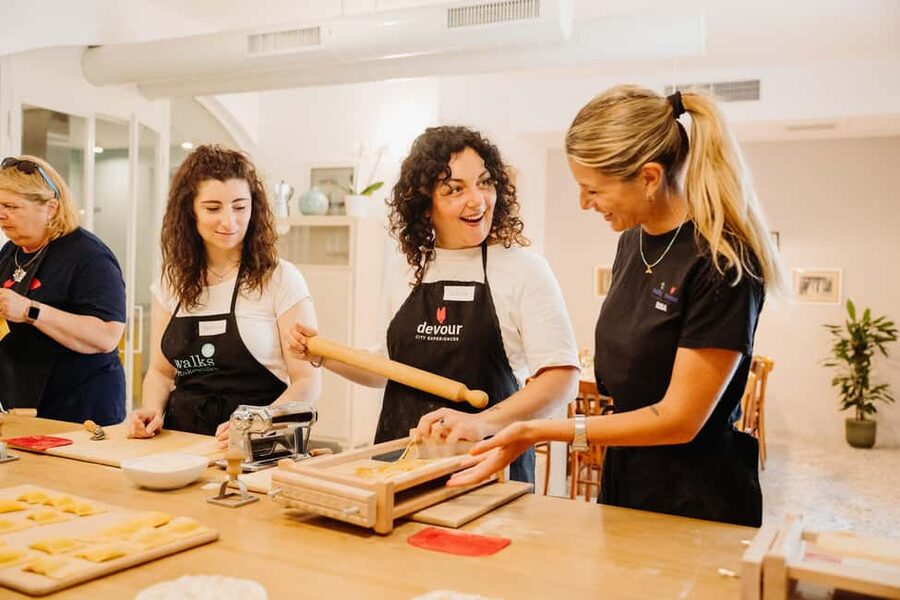 Rome: Traditional Pasta Making Class with Wine & Gelato - Key Things You’ll Notice