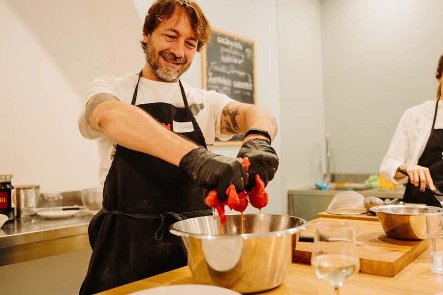 Rome: Traditional Pasta Making Class with Wine & Gelato - Getting the Most From 3 Hours: Small Moves That Pay Off