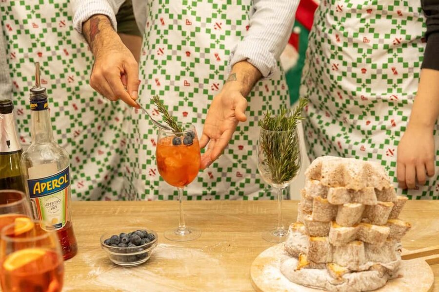 Rome: Traditional Pasta with Cocktails Cooking Class - The classroom vibe: small group energy and clear teaching