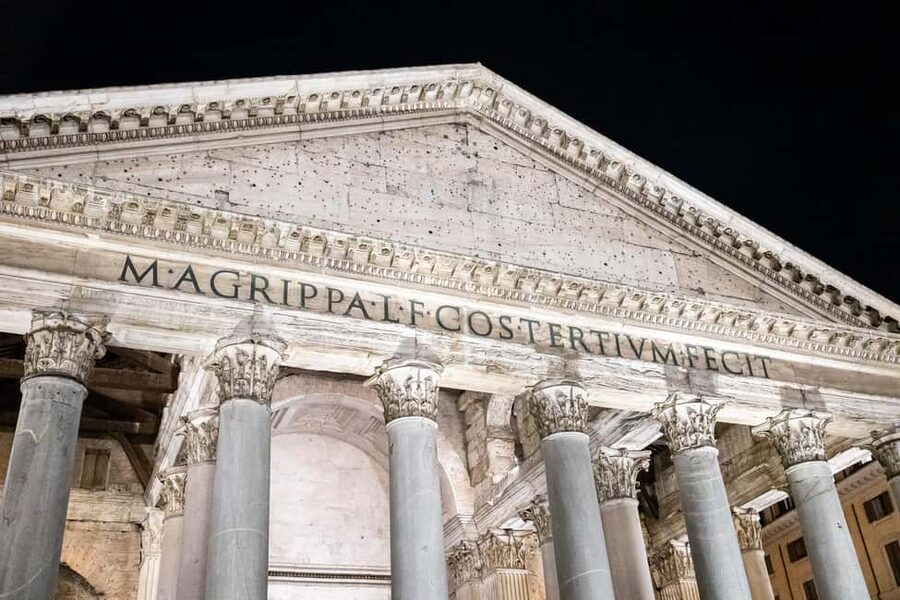 Rome: Under the Moonlight Evening Walking Tour - Piazza Navona and Fontana dei Quattro Fiumi: your evening gets its mood