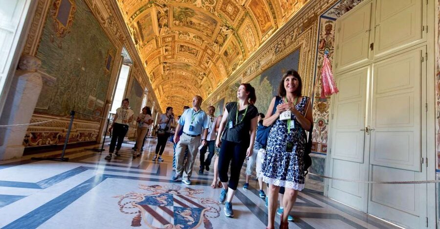 Rome: Vatican City Highlights Tour with Skip-the-Line Entry - Entering the Vatican on a timetable that actually works