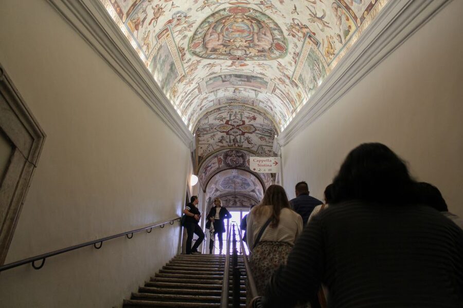 Rome: Vatican Museums, Sistine Chapel and St. Peter's Tour - Who should book this Vatican Museums and Sistine Chapel tour
