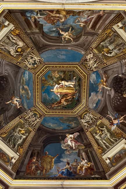 Rome: Vatican Museums, Sistine Chapel and St. Peter's Tour - Sistine Chapel guidance: etiquette plus the stories behind the scenes