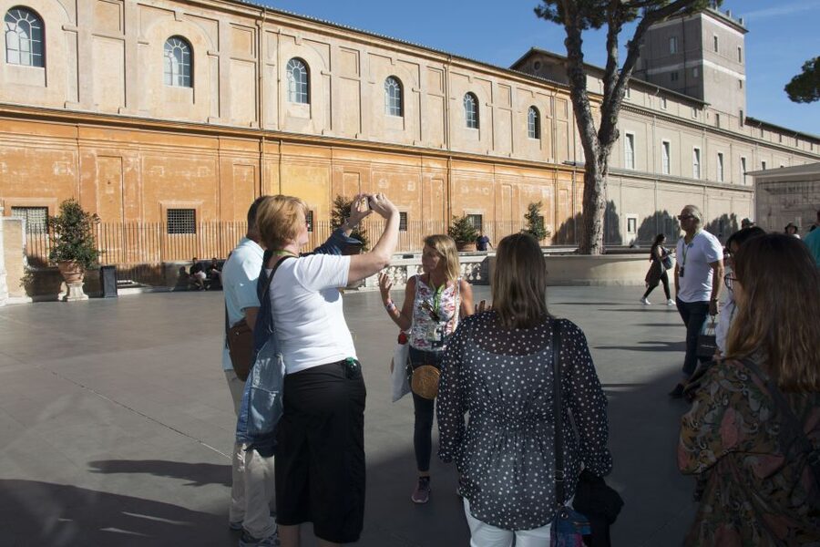 Rome: Vatican Museums, Sistine Chapel Tour & Basilica Access - Sistine Chapel focus: Creation of Adam and Last Judgment (and the closure update)