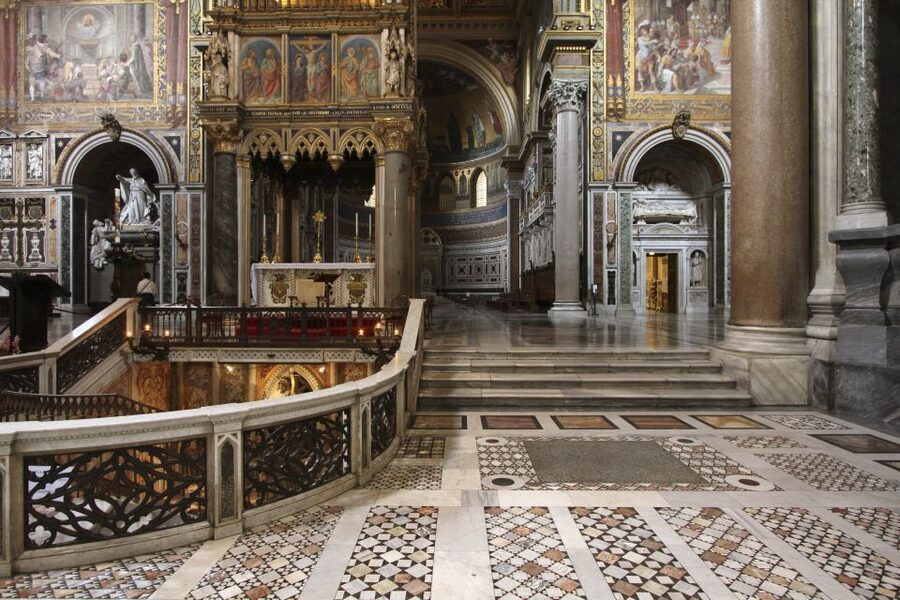 Rome: Vatican Pass, Top Attractions and Free Transport - Entering the Vatican Museums and Sistine Chapel with skip-the-line value