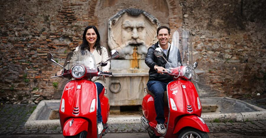 Rome Vespa Tour with Professional Photoshoot - Orange Garden viewpoint stop: where the photos feel effortless