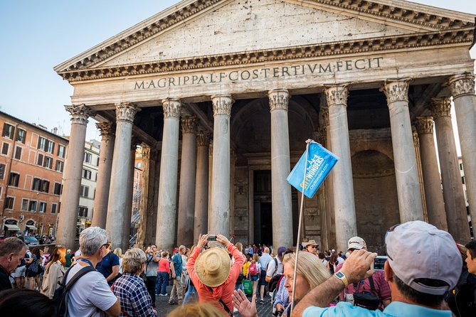 Rome Walking Tour with Piazza Navona, Trevi Fountain and Pantheon - Gelato in Trevi: A Real Break That Fits the Route