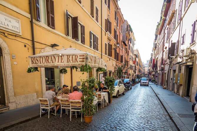 Rome Walking Tour with Piazza Navona, Trevi Fountain and Pantheon - Piazza Navona: Bernini’s Fountains and a Square Built for Drama