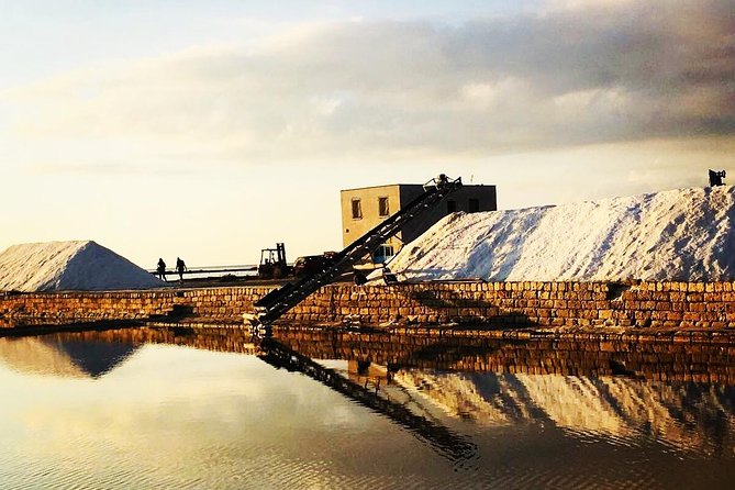 SALT TOUR-all inclusive: salt tour: Trapani, Paceco, Nubia - Maria Stella salt pan: old mills and the working rhythm of salt