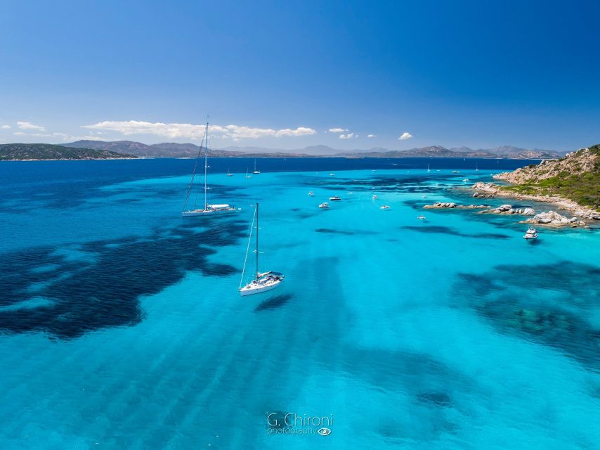 Sardegna: Tavolara Boat Tour with Snorkeling - Spiaggia del Dottore: your first big swim and snorkel