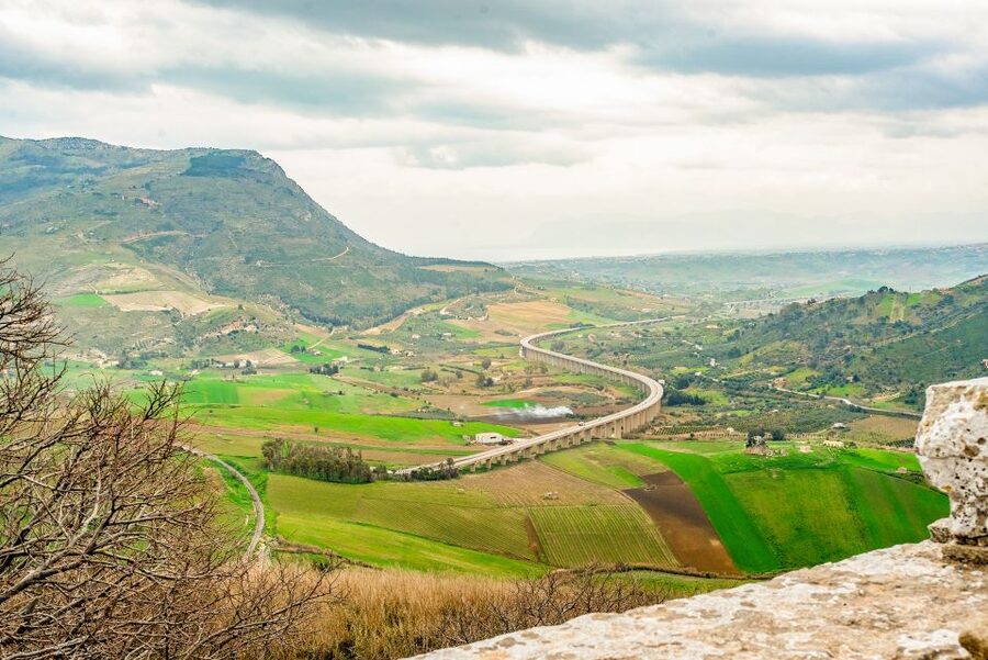 Segesta, Erice and Salt Pans Full-Day Excursion from Palermo - Getting There: Meeting Point and the Mini Van Rhythm