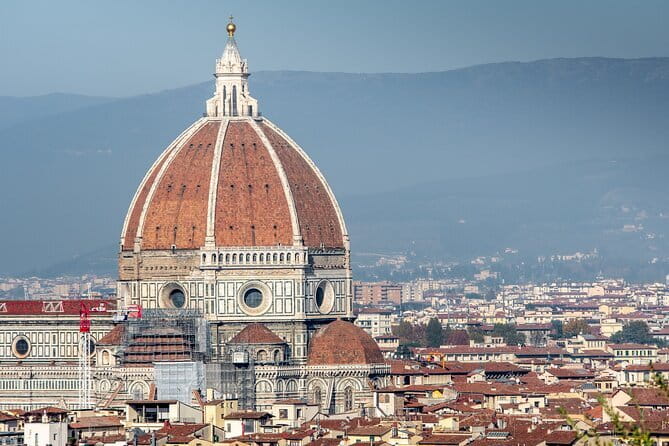 Self-Drive Vintage Fiat 500 Tour from Florence: Tuscan Wine Experience - The 15th-century villa and wine estate: what the on-site time actually feels like