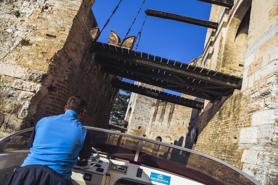 Sirmione: 25 Minute Boat Cruise around the Peninsula - Price check: what $14 really buys you