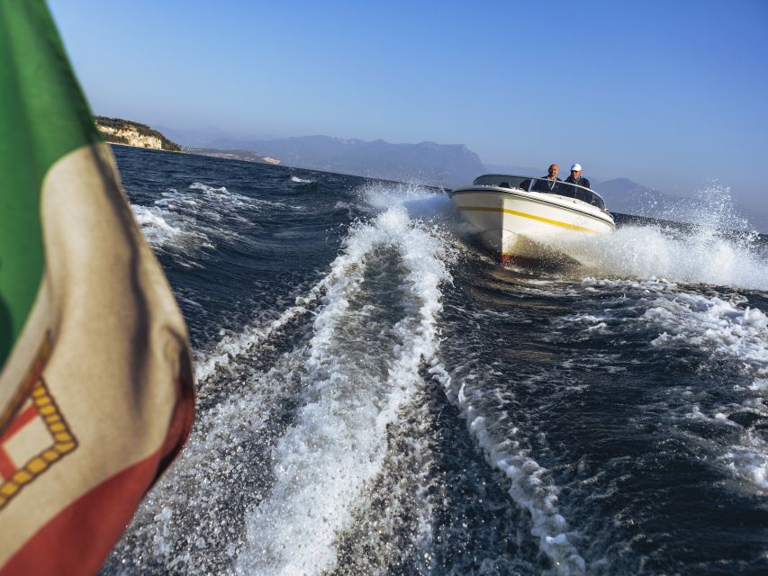 Sirmione: 25 Minute Boat Cruise around the Peninsula - Grotte di Catullo: Roman ruins you can finally place on a map