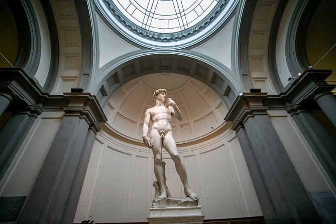 Skip-the-Line Florence Highlights and David Walking Tour - Piazza della Signoria and Palazzo Vecchio, Florence politics in stone