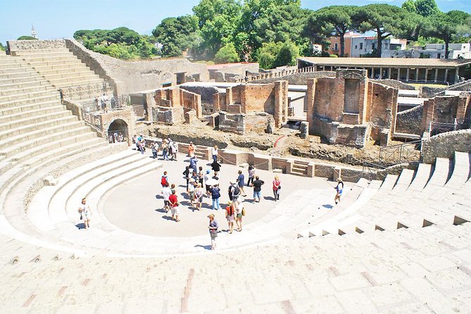 Skip the Line Guided Tour of Pompeii led by an Archaeologist - The 2-hour route: how the “about 20 minutes per stop” pacing works