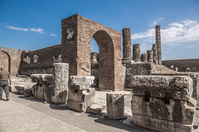 Skip-the-Line Pompeii Guided Tour from Sorrento - Forum Core: Civic Life At The Civil Forum, Temple Of Jupiter, And Macellum