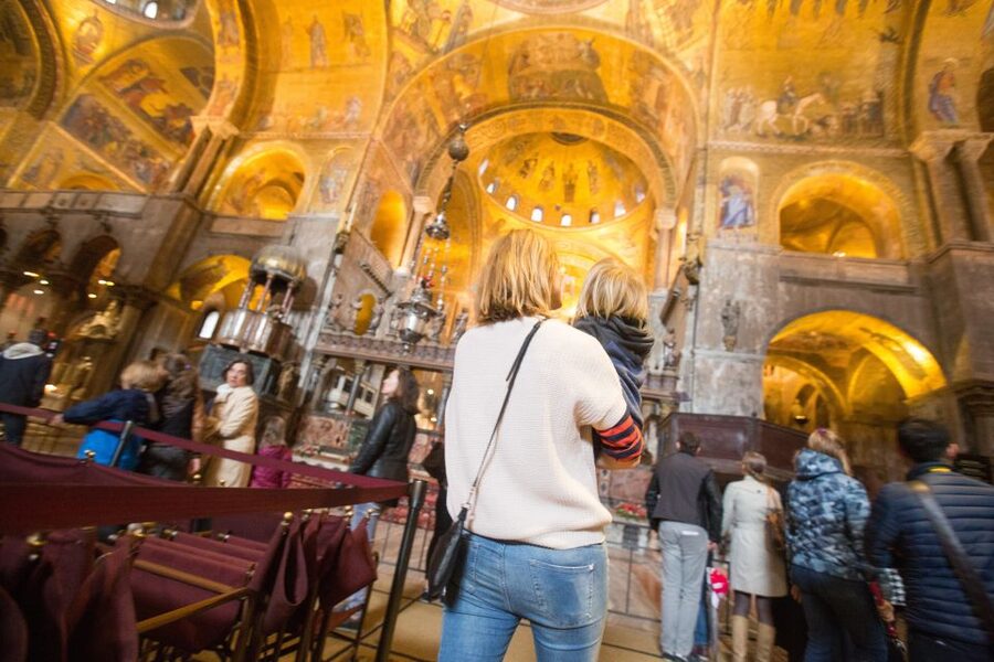 Skip the Line: St. Mark's Basilica Guided Tour - Gold Mosaics and Marble Inlay: What You’ll Learn to Spot
