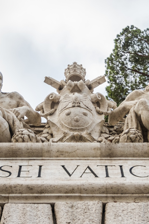 Skip-The-Ticket-Line Vatican Museums & Sistine Chapel Entry - Raphael Rooms: private-chamber art where politics and paint meet