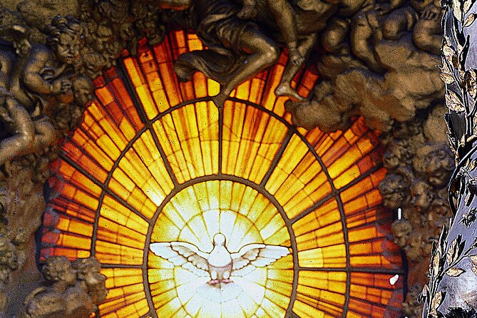 St Peter's Basilica Express Guided Tour, includes Dome Climb - Inside St Peter’s Basilica: La Pietà, Mosaics, and Bernini’s Power