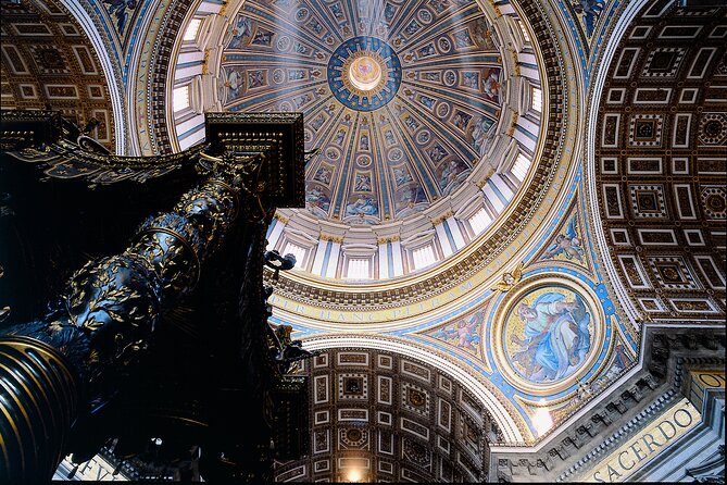 St Peter's Basilica Express Guided Tour, includes Dome Climb - Papal Tombs and Your Own Pace After the Tour