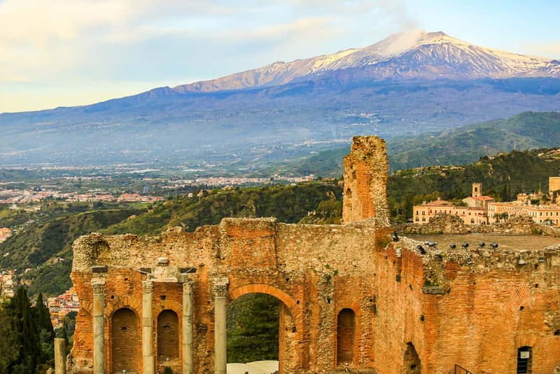 Taormina: Ancient Theater Skip-the-Line Ticket & Audio Guide - The Building’s Big Secret: Greek Theater, Roman Makeover, Amphitheater Life