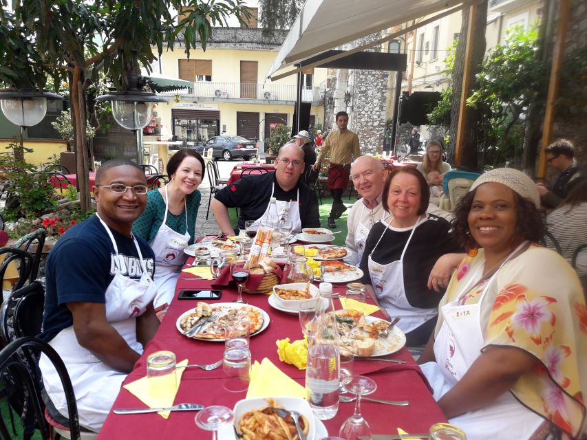 Taormina: Half-Day Pizza Making Class - Taormina Pizza Class at Porta Messina: What Happens in 2.5 Hours