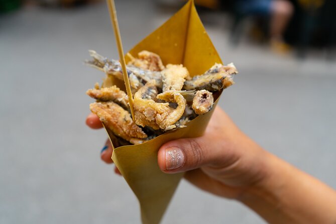Taste Genoa: A Full Meal Walking Food Tour by Do Eat Better - Piazza Raffaele De Ferrari: sweet finish, dessert or ice cream