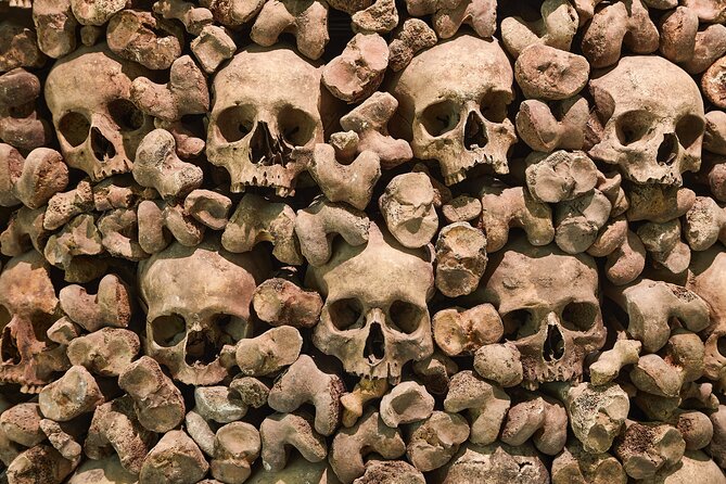 The Original Roman Crypts and Catacombs Tour with Transfers - Why Rome’s Capuchins and Catacombs work as a guided half-day