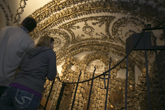 The Original Roman Crypts and Catacombs Tour with Transfers - What transfers and timing feel like in real Rome conditions